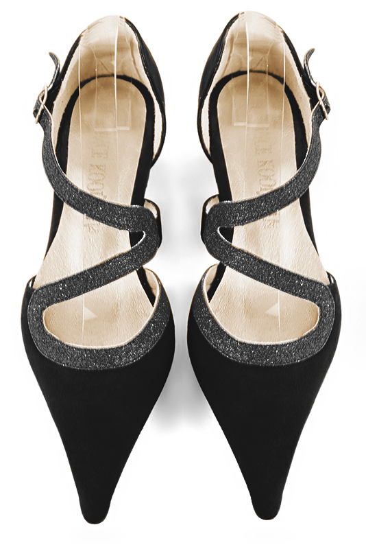 Matt black women's open side shoes, with snake-shaped straps. Pointed toe. Low block heels. Top view - Florence KOOIJMAN